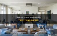 How.do decorate room with two opening